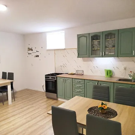 Sosnowe Zacisze - Pokoje Goscinne Blisko Jeziora * Swornegacie