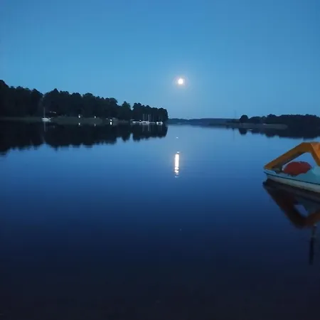Sosnowe Zacisze - Goscinne Blisko Jeziora Ubytování v soukromí *