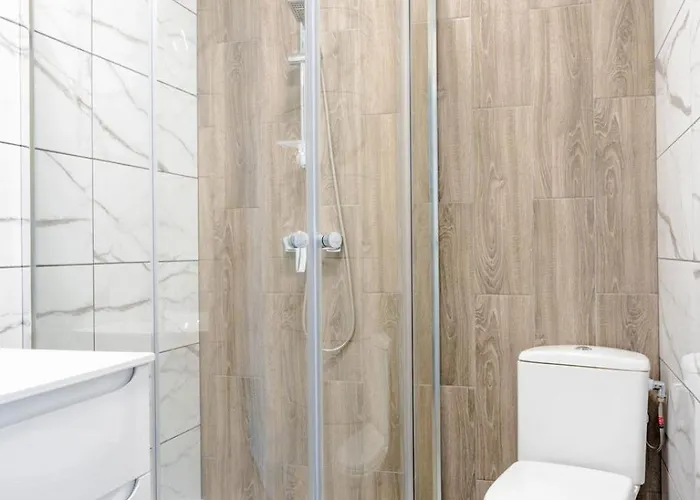 Sosnowe Zacisze - Goscinne Blisko Jeziora 民宿